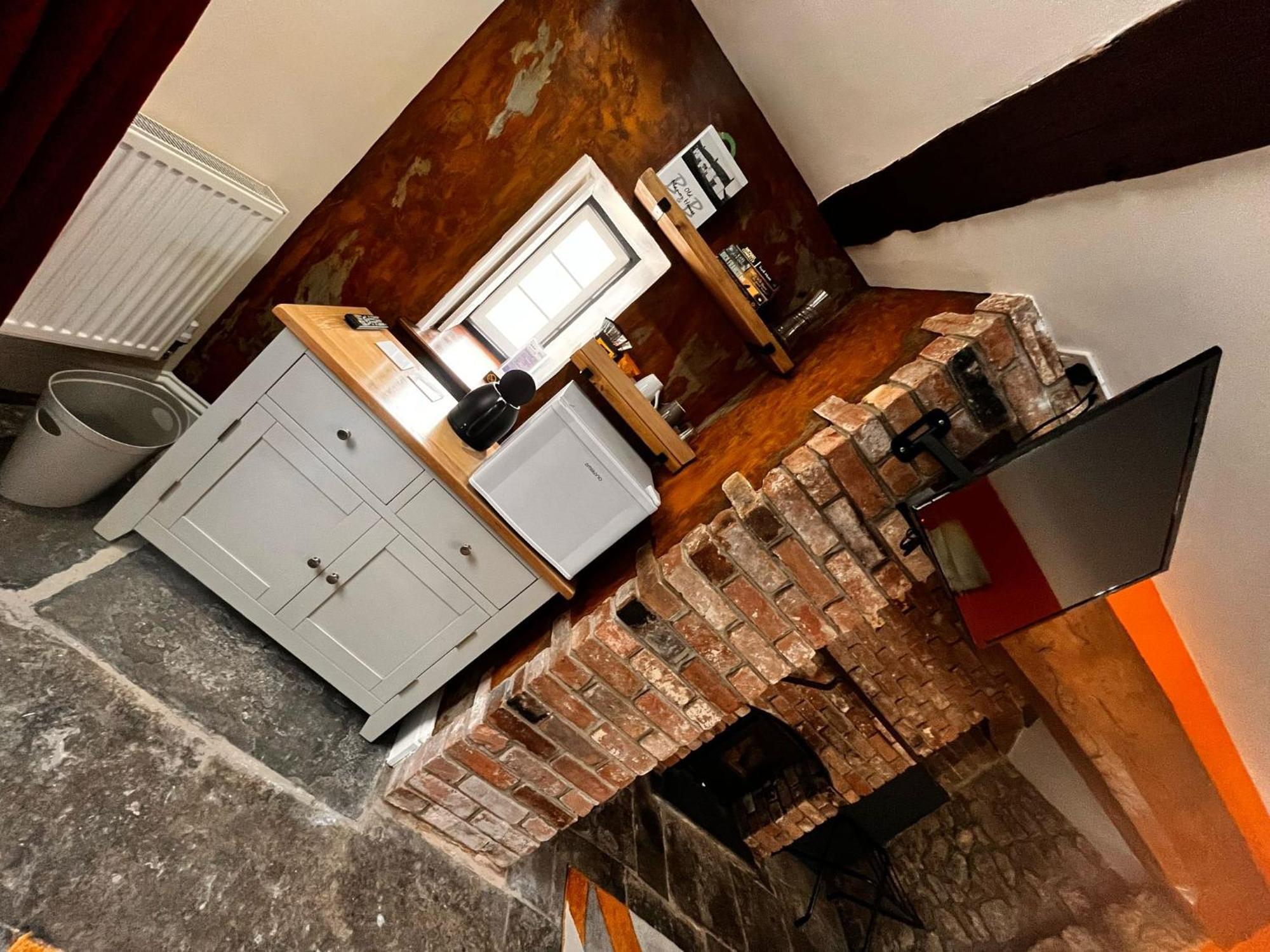 Old Manor House Panzió Axbridge Kültér fotó